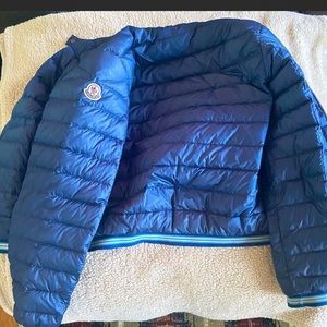 Moncler lounge saison jacket